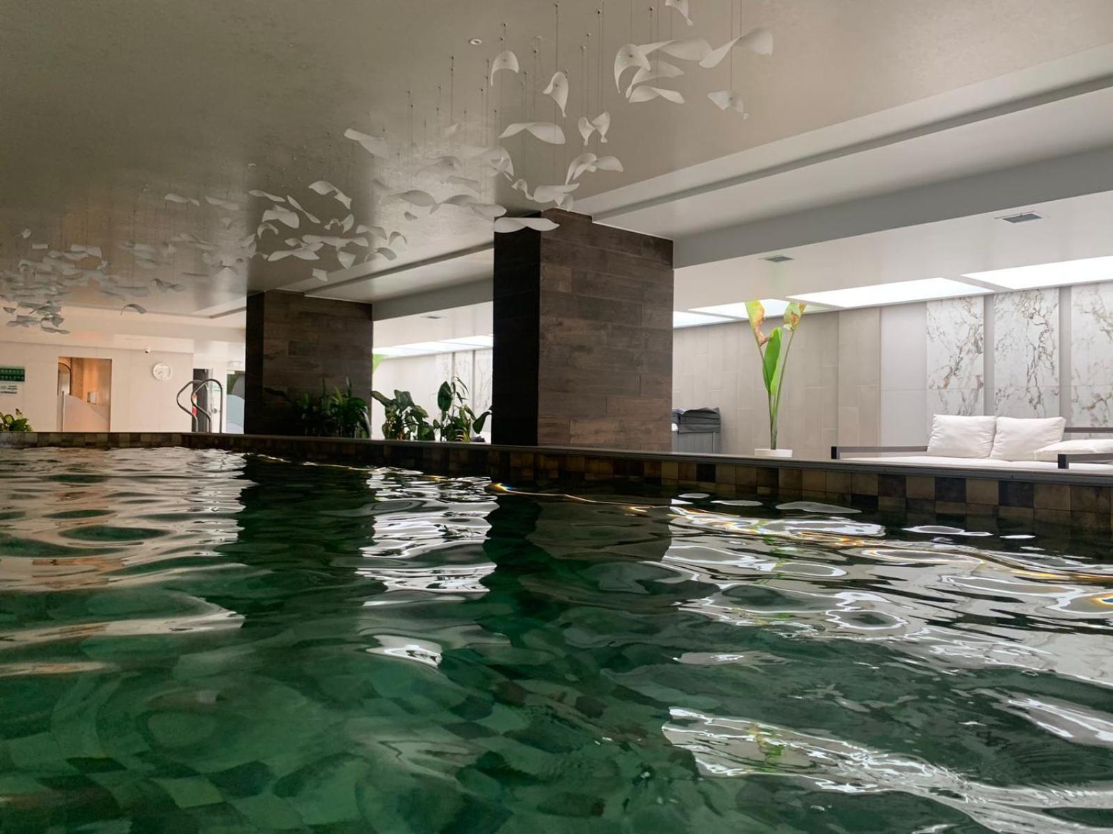 Confort Suite La Carolina Quito Exteriör bild