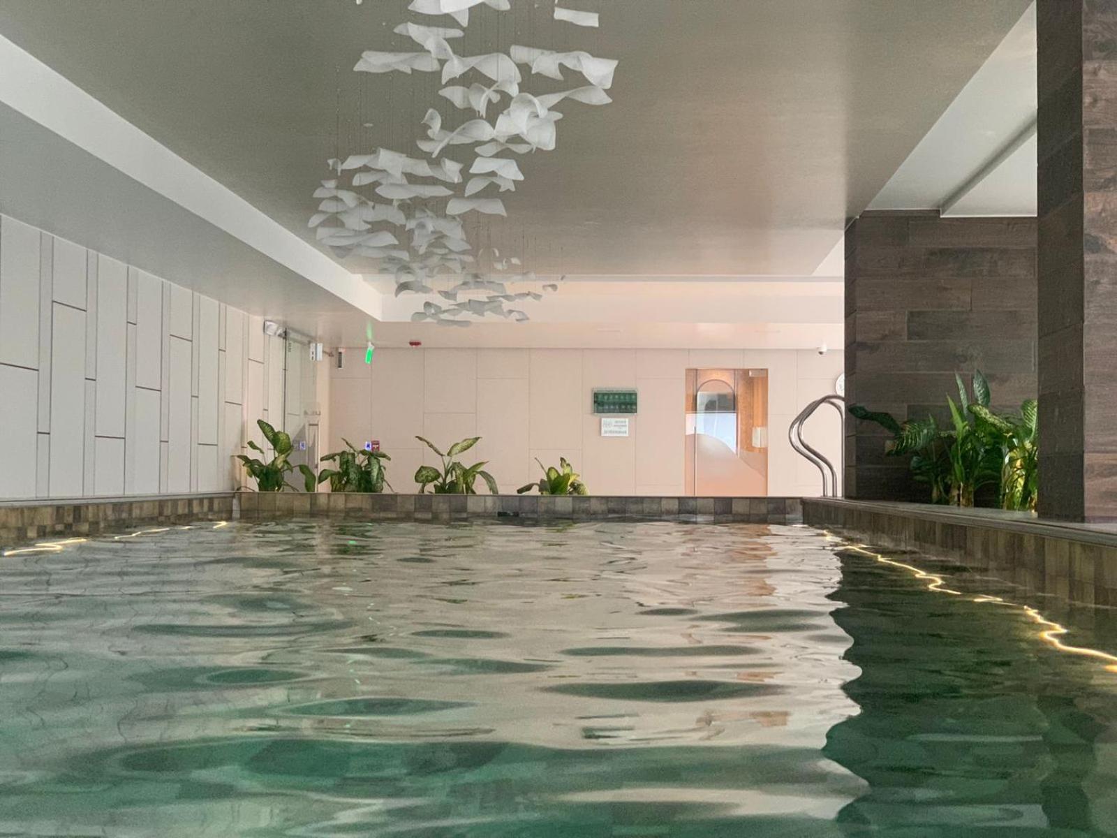 Confort Suite La Carolina Quito Exteriör bild
